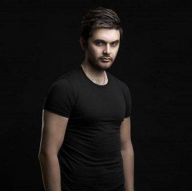 سینا پارسیان